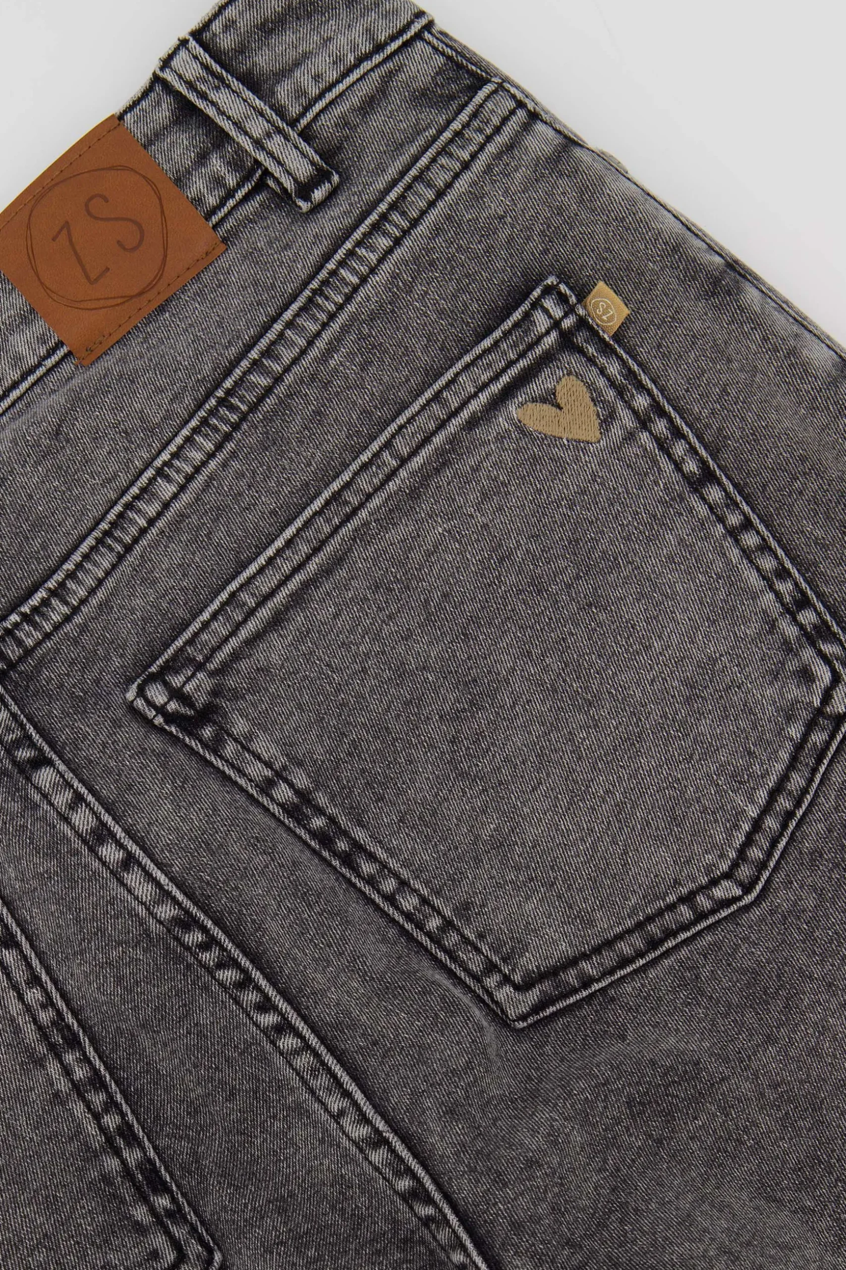 zusss flared jeans grijs