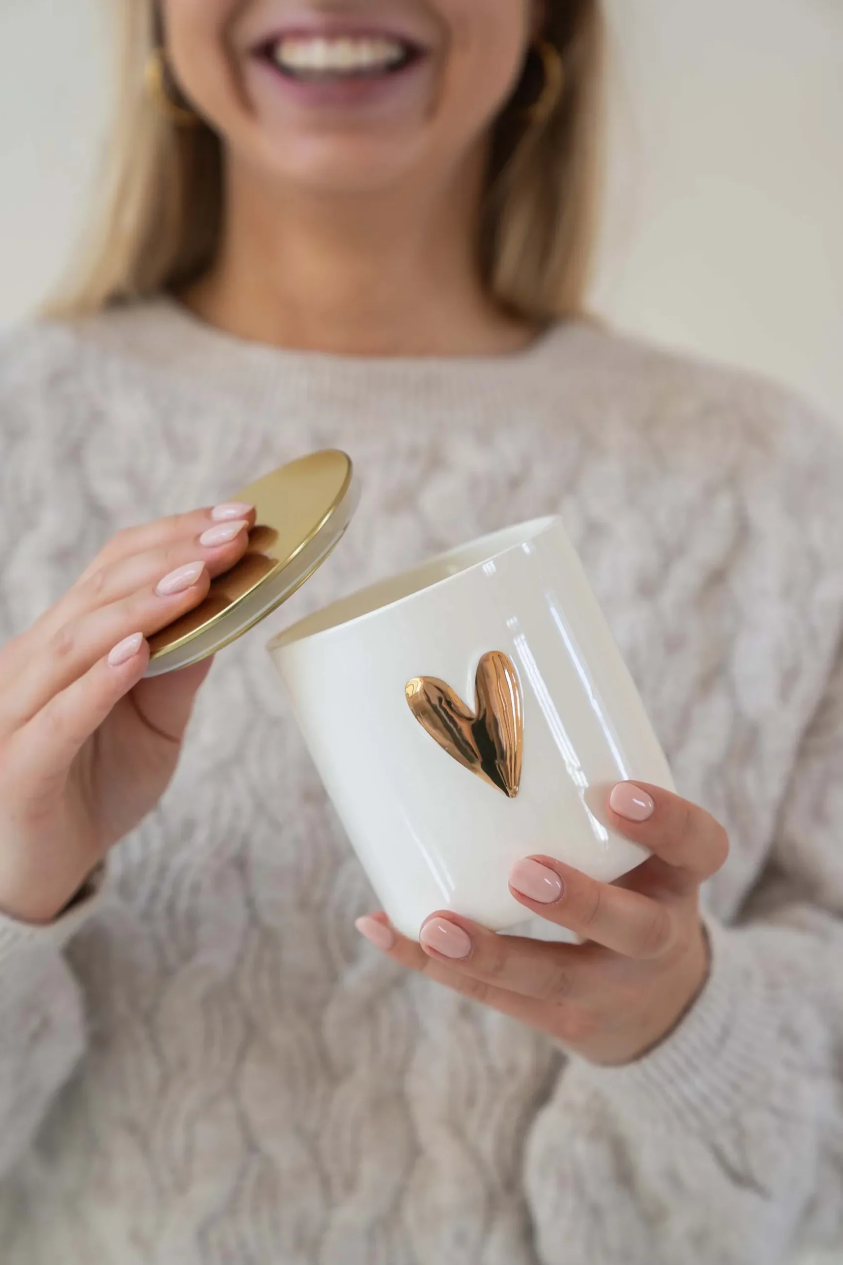 zusss keramieken geurkaars linnen goud hartje wit
