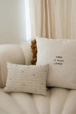 zusss kussen samen is alles leuker hartjes 35x25cm zand/warmgrijs
