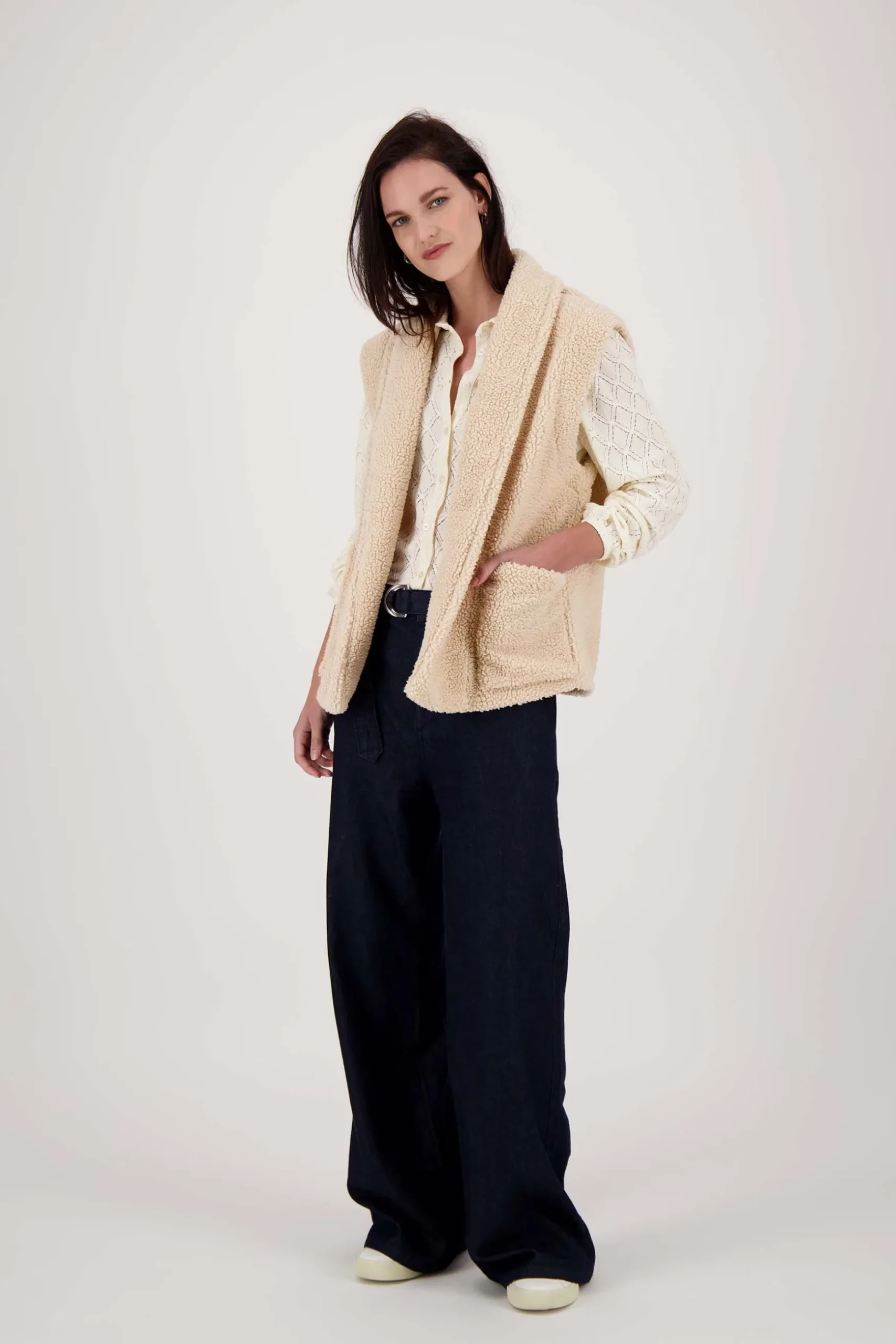 zusss lang teddy gilet met zakken off white