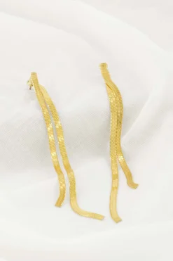 zusss lange oorbel met visgraat structuur goud