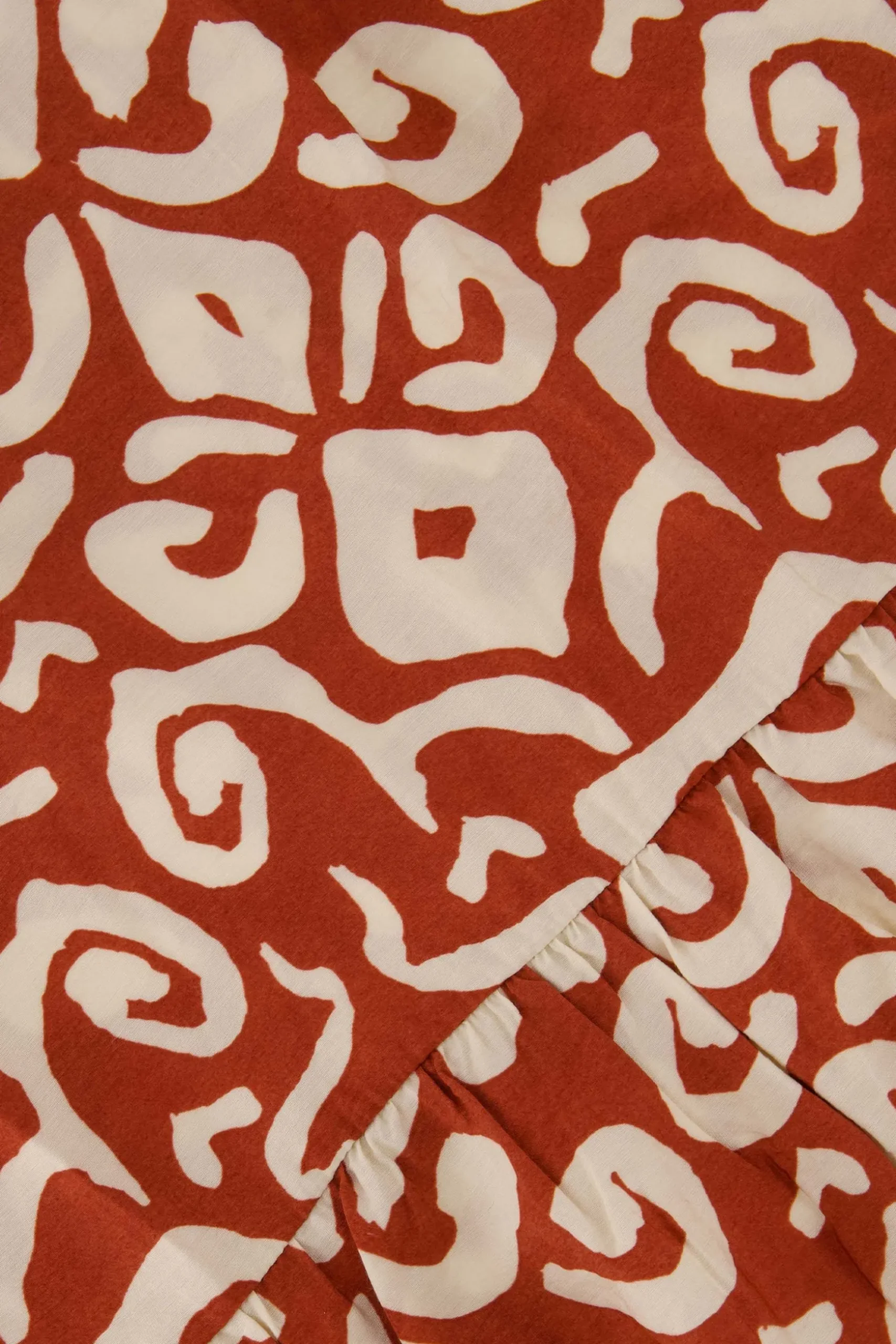 zusss maxi jurk ornamentprint cacaobruin/zand