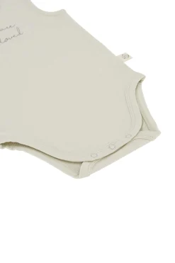 zusss mouwloos rompertje so loved zand