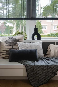 zusss polystone kandelaar ornament 28cm zwart