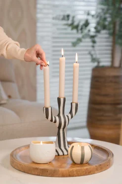 zusss polystone kandelaar met strepen zand/antraciet