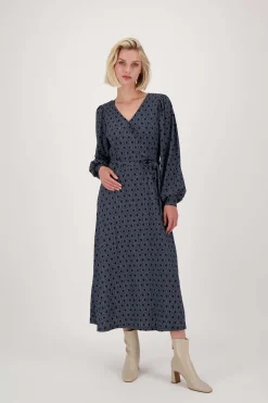 zusss wikkeljurk met blockprint donkerblauw/grijs